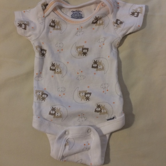 Newborn BABY Onesie Bundle - Picture 3 of 7